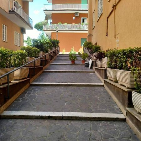 44Oz Apartment With Terrace In Monteverde רומא מראה חיצוני תמונה